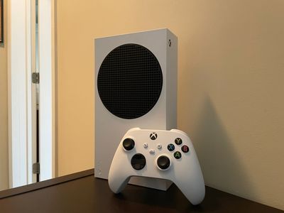 The Xbox Series S Is Available and Seriously Discounted