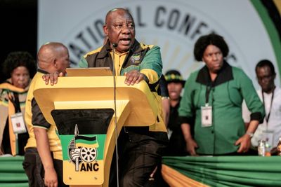 S.Africa's Ramaphosa favourite to keep ANC leadership despite scandal