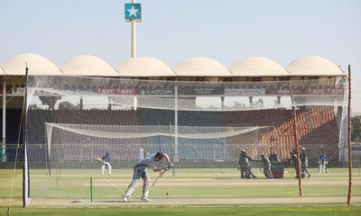Pakistan v England: third Test, day one – as it happened