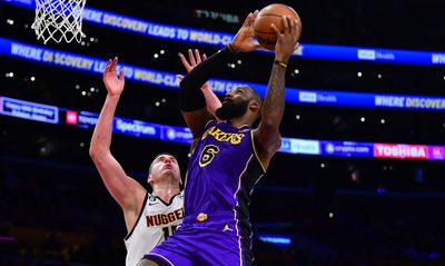 Lakers player grades: L.A. survives A.D. injury and dominates Nuggets