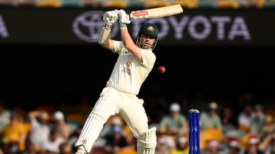 Travis Head dominates final session on day one of first Test against South Africa at Gabba