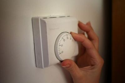 UK launches £18m energy advice campaign to help public make savings
