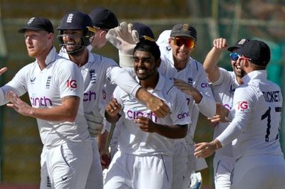 Record-breaker Rehan Ahmed claims first England wicket as Pakistan struggle in third Test