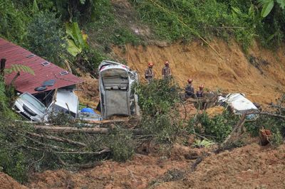 Malaysia landslide death toll rises to 24, with 9 still missing