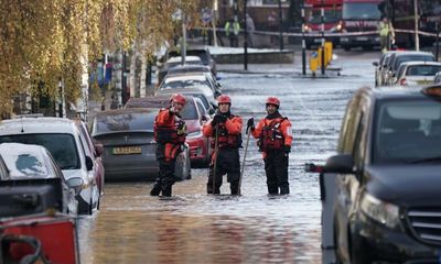 People evacuated as burst water main floods homes in north London