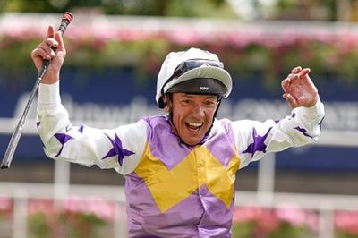 Frankie Dettori: Legendary jockey to end iconic racing career after 2023 season