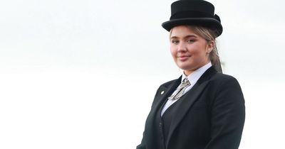 Teen Ellie lands her dream job as one of the country's youngest undertakers