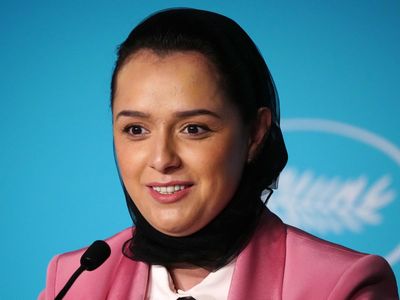 Iran authorities arrest actress of Oscar-winning movie