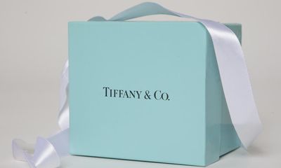 Mugs, pot plants and Tiffany necklaces: the occasional quandary of end-of-year teacher gifts
