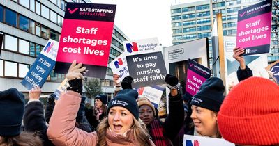 Rishi Sunak handed 48-hour ultimatum to stop more nurses strikes in January