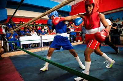 Cuban women, finally, in boxing ring