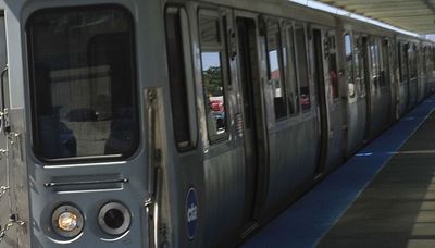 16-year-boy shot while riding CTA Red Line train on Near South Side; 1 in custody