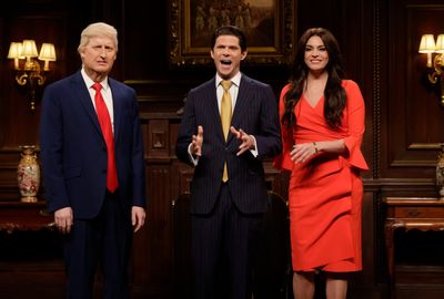 "SNL" jabs at Trump's NFTs in cold open