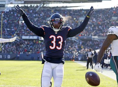 Studs and duds from Bears’ Week 15 loss vs. Eagles