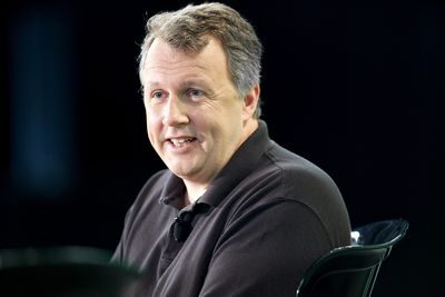Twitter suspends account of Paul Graham, a respected venture capitalist supportive of Elon Musk, after he tweets about Mastodon link