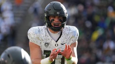 Bo Nix Will Return for 2023 Season With Oregon