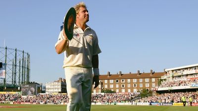Shane Warne tributes during Boxing Day Test to include floppy hats, zinc cream