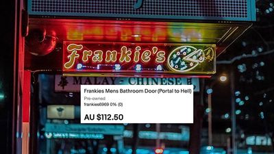 A Shitload Of Stuff From Iconic Syd Dive Bar Frankie’s Is On eBay RN Including The Dunny Doors