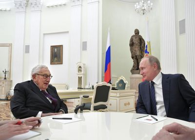 Kyiv slams Kissinger over call to negotiate with Russia for peace