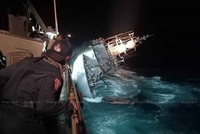 Navy ship sinks in storm, 10 of 31 missing sailors found