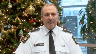 5 people killed in "horrendous" shooting at Canada condo