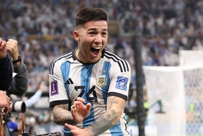 Transfer news LIVE! Chelsea join Fernandez race; Arsenal in Mudryk talks; Ronaldo update; Rabiot to Tottenham