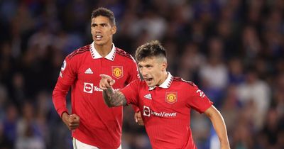 Erik ten Hag has already explained his approach to Manchester United defenders Martinez and Varane returning from World Cup