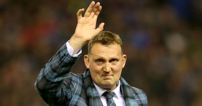 Doddie Weir memorial as Scottish rugby legend to be honoured at service today