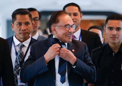 Malaysia PM Anwar wins confidence vote