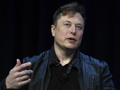 Musk asks in poll if he should step down as Twitter CEO; users vote yes