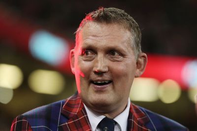 Doddie Weir’s wife thankful for ‘overwhelming’ support at memorial service for rugby legend