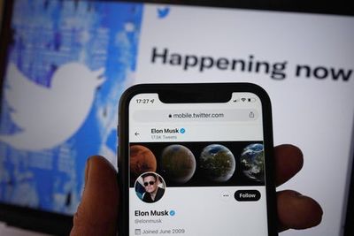 Tech & Science Daily podcast: Twitter poll votes Musk to step down