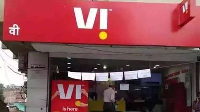 Telecom subscriber base declines to 117 crore in October 2022 with VIL losing 35 lakh customers: Trai