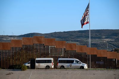 Supreme Court keeps Title 42 border policy in place for now