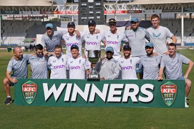 England make history with third Test win to seal first-ever series whitewash in Pakistan