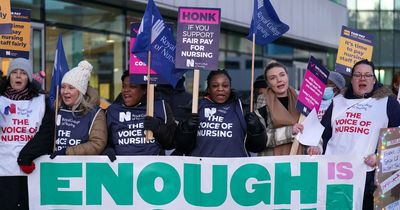 Nurses strike for second time in a week as Rishi Sunak urged to 'do the decent thing'