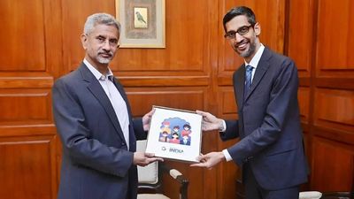 Jaishankar meets Google CEO Sundar Pichai, discusses India's digital transformation