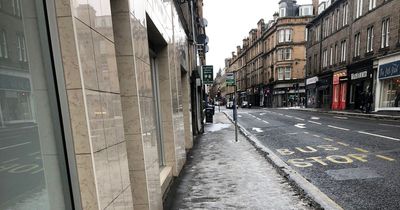 Concerns raised as "lethal" icy pavements left ungritted during busy Perth Christmas shopping weekend