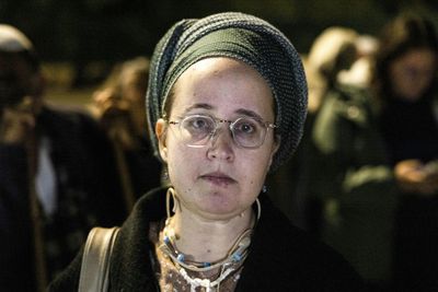 'Listen to me', says Israeli woman accusing top rabbi of rape