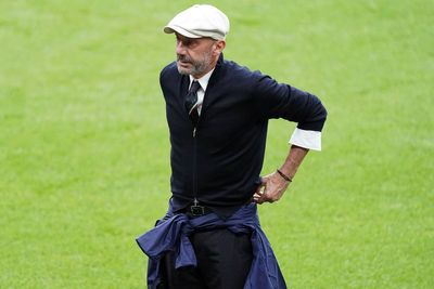 Gianluca Vialli’s family fly to London to visit him in hospital