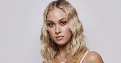 Women say 'magic' hair tool gives 'perfect' waves in seconds that last for DAYS