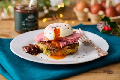 The late Queen’s ham maker reveals secret Boxing Day brunch recipe