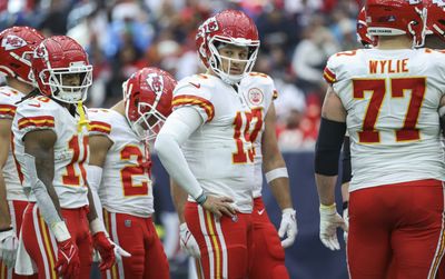 NFL Week 16 Betting First Impressions: Chiefs get another big spread after another failed cover