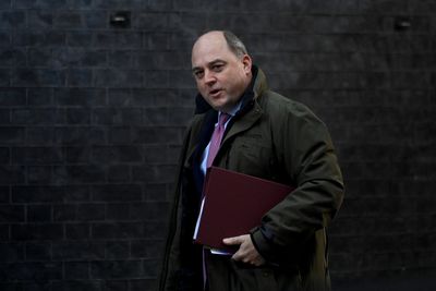 Britain says Russia to give Iran advanced military components in exchange for drones