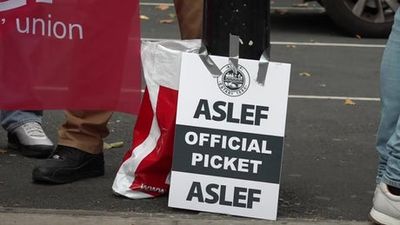 More strike misery as union announces January 5 train driver walkout