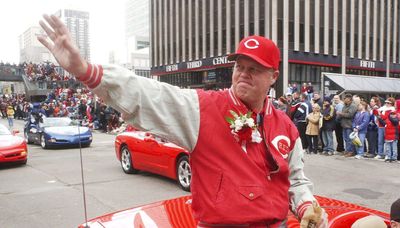 Reds pitcher Tom Browning, who once left a game at Wrigley to sit with Cubs fans, dies at 62