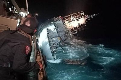 Survivor and five bodies pulled from sea two days after Thai navy ship sank