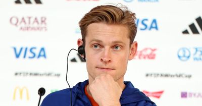 Frenkie de Jong comments on transfer links as Manchester United handed another ‘public’ transfer blow
