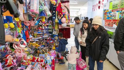 Toy drive with a twist in Little Village: kids get vouchers for Discount Mall vendors