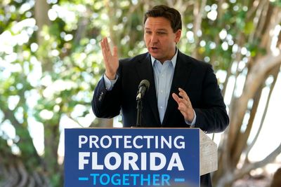 Ron DeSantis pushes Florida lawmakers to loosen state’s gun laws